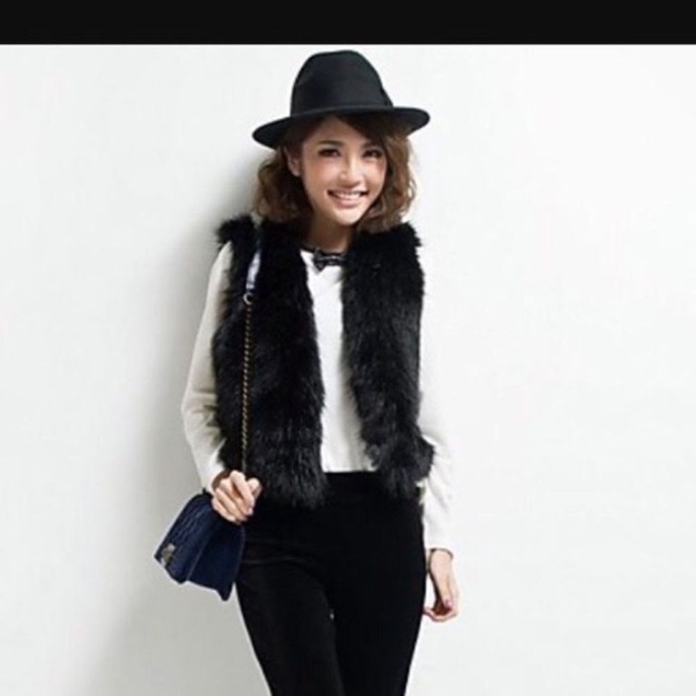 WD NY Faux Fur Lightly Lined Vest Sz L